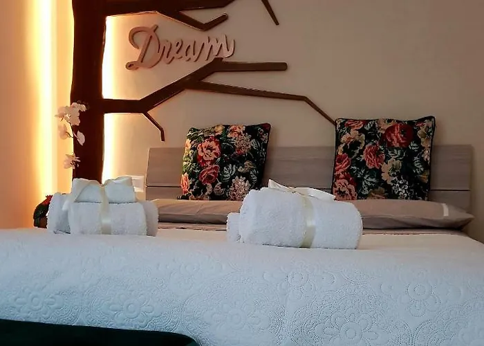 Ciccio_bed 3* אגרופולי